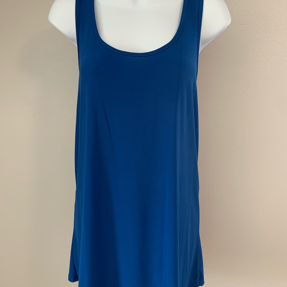 The Zig Zag Stripe Blue Tank Top with Relaxed Fit - Picture 13 of 16